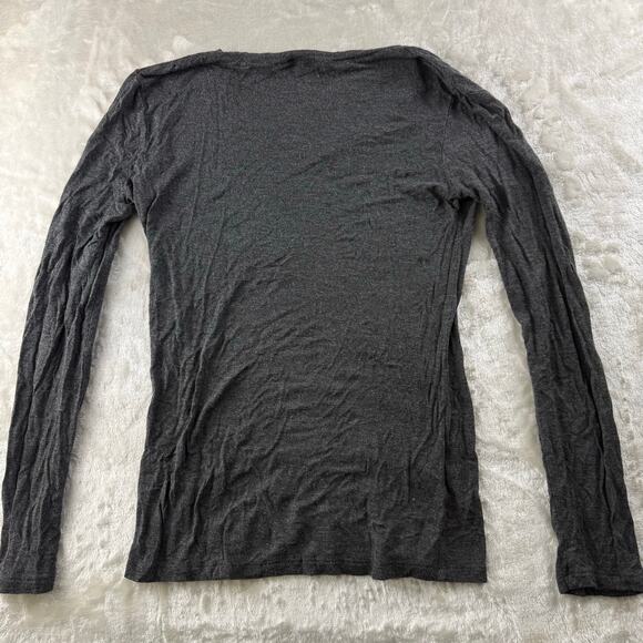 Zenana Outfitters V-Neck Long Sleeve T-Shirt Women's Size Medium Gray - Picture 2 of 5